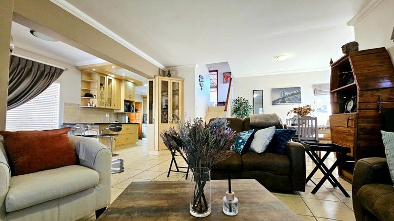 3 Bedroom Property for Sale in Island View Western Cape